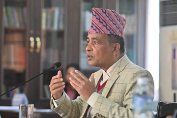 सर्वोच्चका प्रस्तावित न्यायाधीश महेश शर्मा पौडेललाई सांसदहरूका थरीथरी प्रश्न